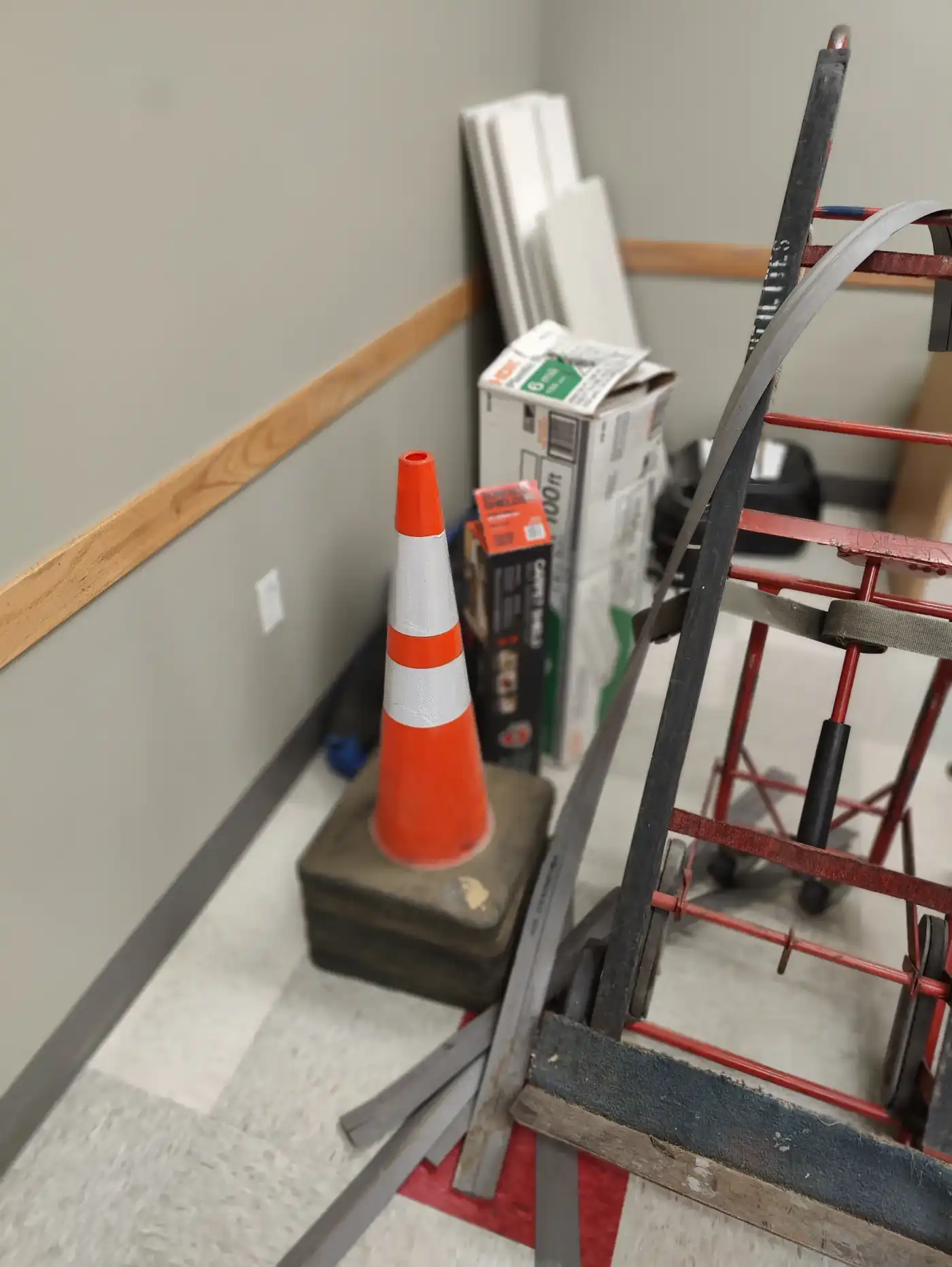 SLCC PSET Breakroom — Corporate Interior